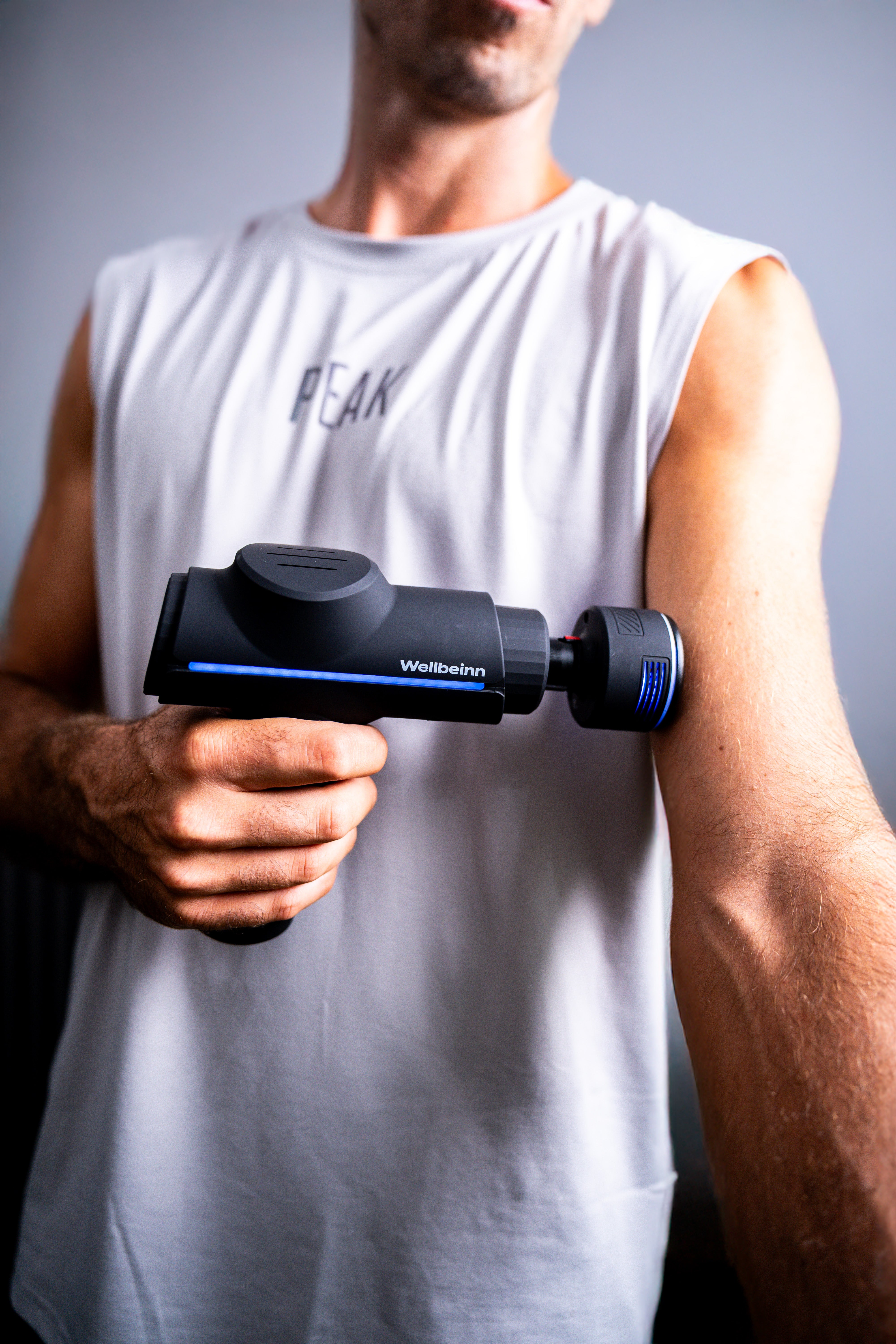 Pistola de Massagem Wellbeinn BE IN 02 | 3D Pro com Terapia de Frio e Calor