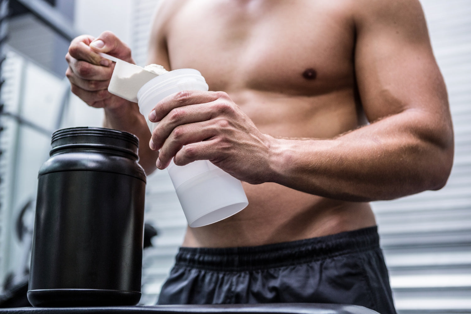 Proteína para ganar masa muscular: cuánta y cómo