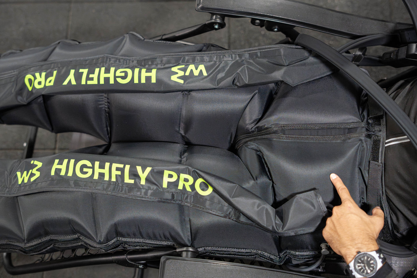 HIGHFLY PRO - PRESOTHERAPY BOOTS